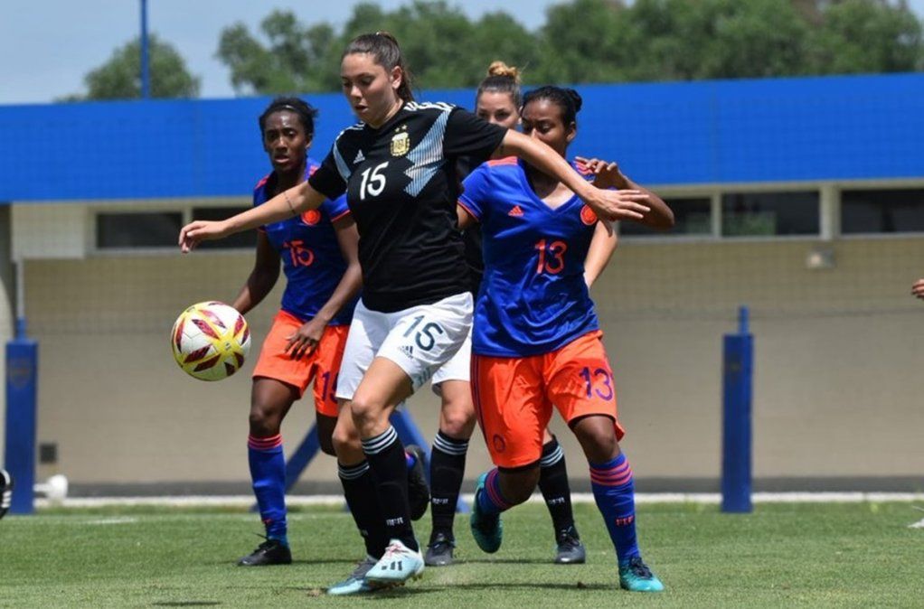 La selección argentina femenina de fútbol empató contra Colombia