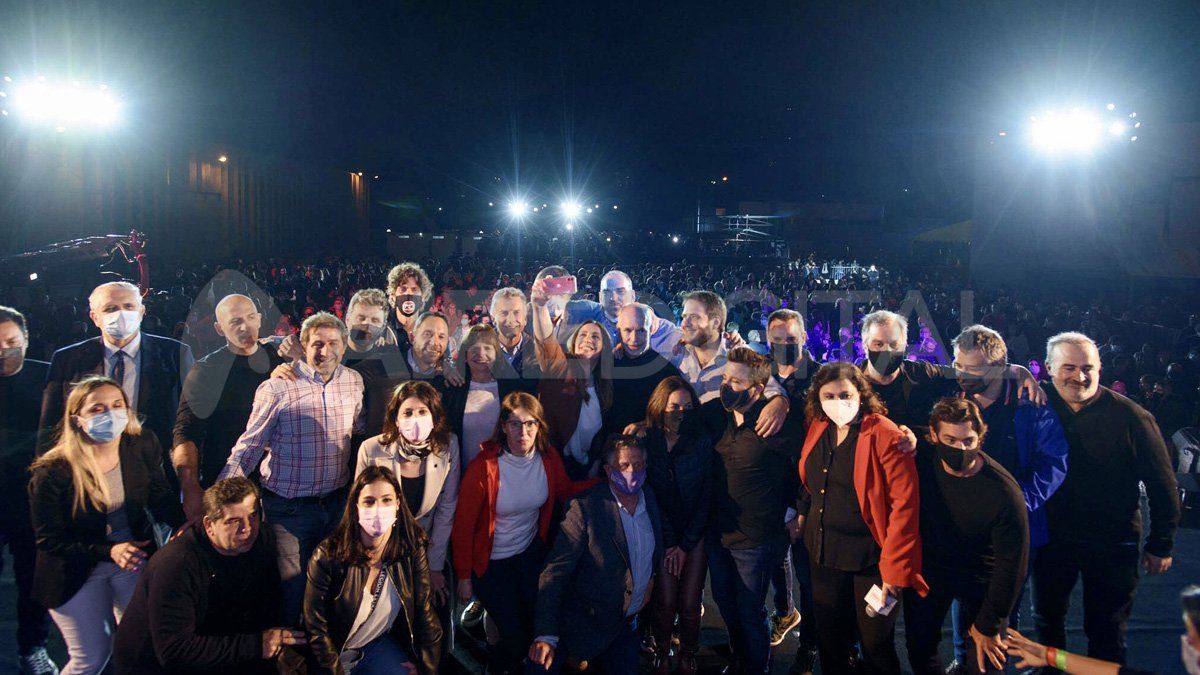 Juntos por el Cambio celebró el resultado de las Paso de la mano de María Eugenia Vidal en el búnker montado en Costa Salguero.