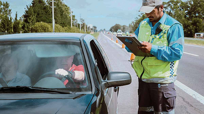 Multas en Santa Fe: cuánto cuestan ahora según la infracción