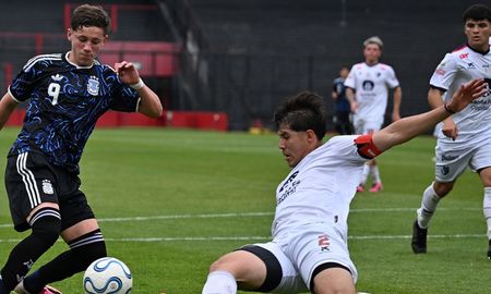 La Selección Argentina goleó 4 a 1 al combinado sub16 de la Liga Santafesina.