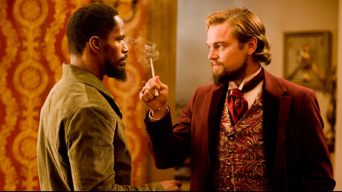 Django Unchained es una película estadounidense del género western escrita y dirigida por Quentin Tarantino. Django Unchained es una película estadounidense del género western escrita y dirigida por Quentin Tarantino.