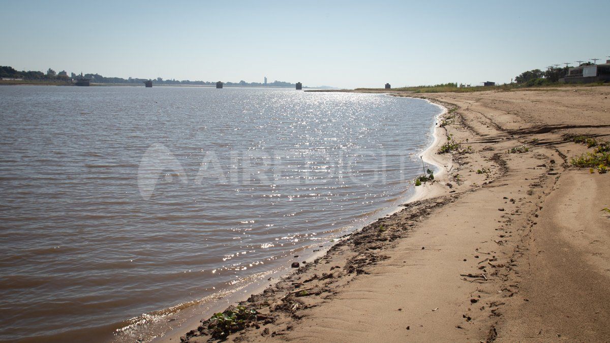 El nivel del r&iacute;o en Santa Fe sigue por debajo del metro y as&iacute; qued&oacute; la postal en la laguna Set&uacute;bal.