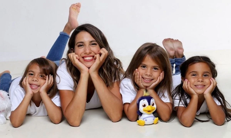 Cinthia Fernández les tiñó el pelo a sus hijas y le llovieron las críticas Cinthia Fernández les tiñó el pelo a sus hijas y le llovieron las críticas