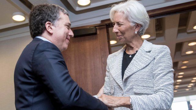 El reclamo feminista de Lagarde a Dujovne en Washington