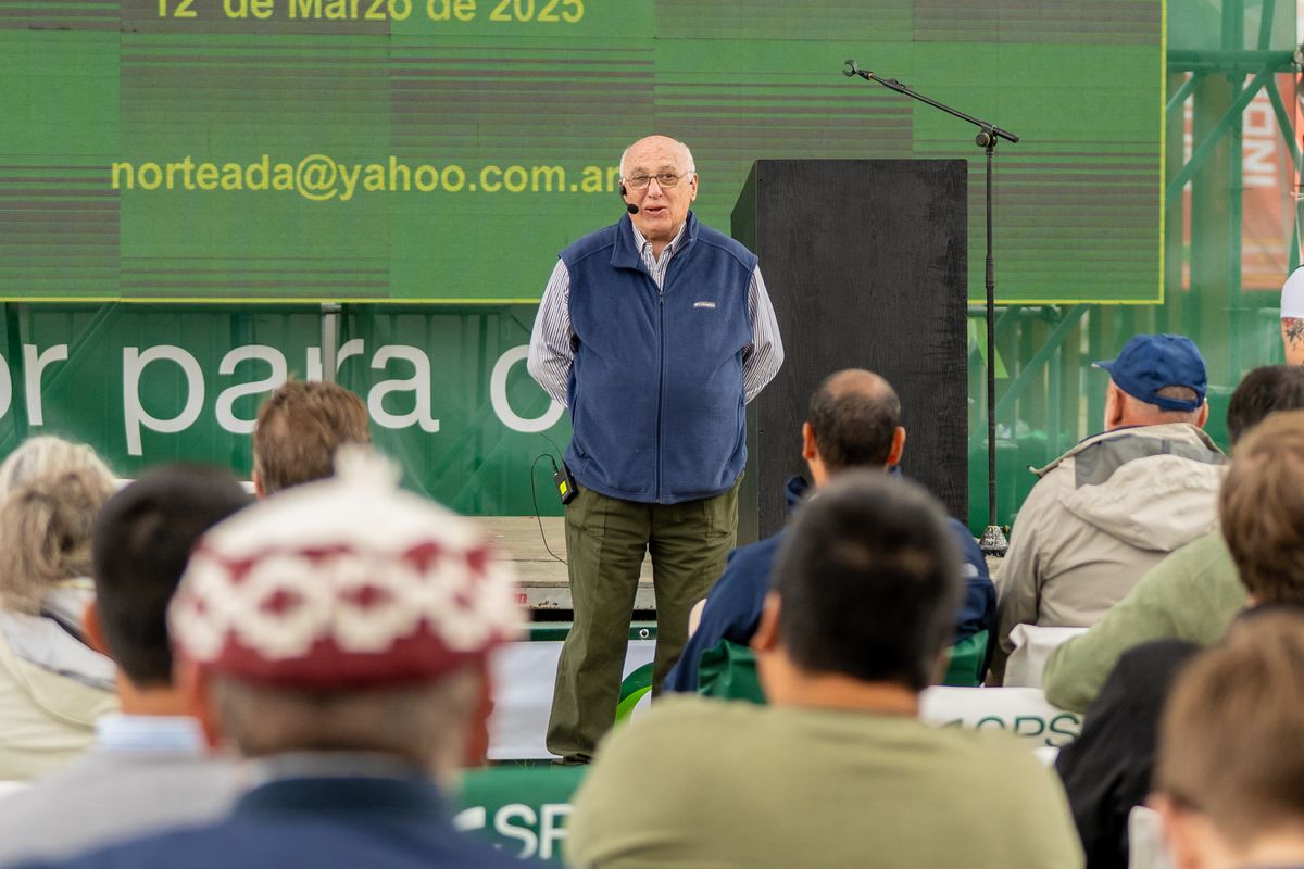 El climatólogo Eduardo Sierra. El climatólogo Eduardo Sierra.