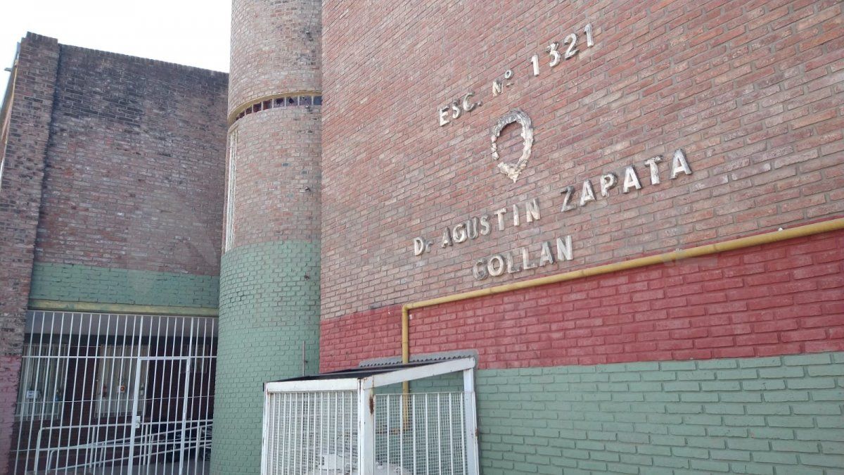 Un nuevo robo sufrió este fin de semana la Escuela Zapata Gollán. Por el hecho este lunes a la mañana no se dictaron clases.