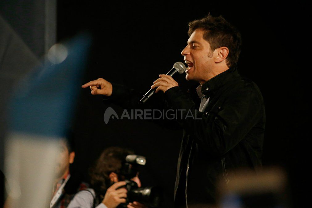 Así se vivió el triunfo electoral en el búnker del Frente de Todos en Buenos Aires