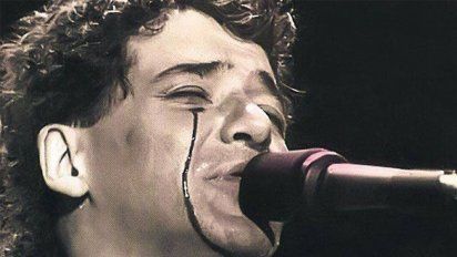 Miguel Abuelo cumpliría 75 años: un poeta, un frontman desprejuiciado e histriónico 