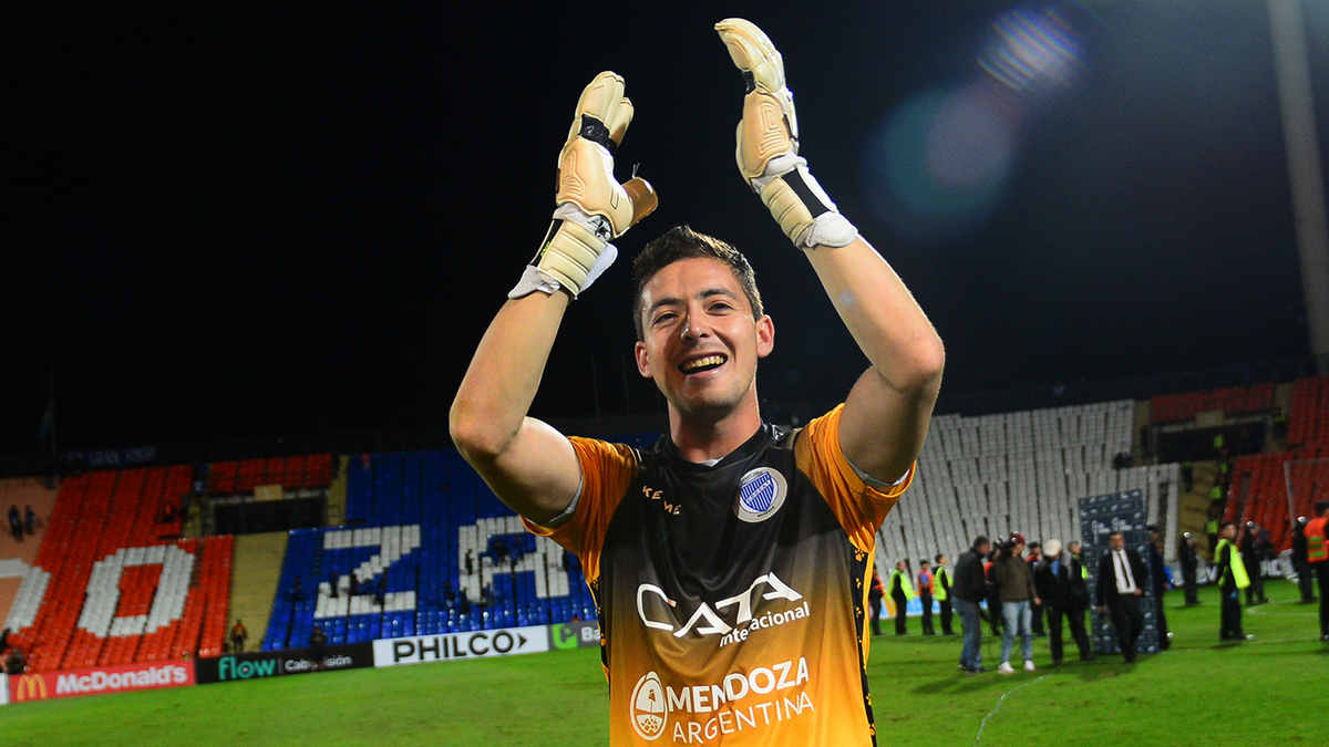 Roberto Ramírez, muy cerca de ser el nuevo arquero de Colón. Roberto Ramírez, muy cerca de ser el nuevo arquero de Colón.