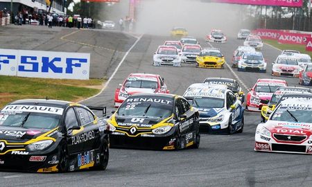 La sexta fecha del Súper TC2000 contará con 500 espectadores para respetar los protocolos de coronavirus. La sexta fecha del Súper TC2000 contará con 500 espectadores para respetar los protocolos de coronavirus.