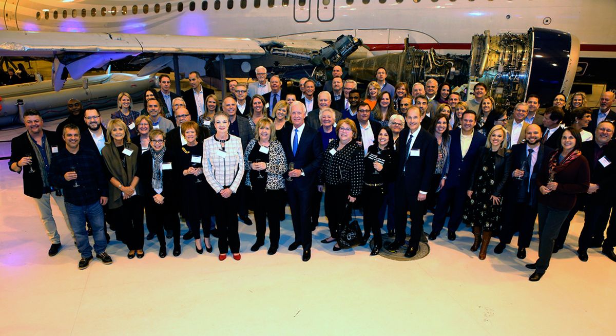 En 2019, al cumplirse diez años del acuatizaje de emergencia en el río Hudson, la tripulación del vuelo 1549, junto con la mayoría de los pasajeros, se reencontraron en el Carolinas Aviation Museum, donde se encuentra el avión. En 2019, al cumplirse diez años del acuatizaje de emergencia en el río Hudson, la tripulación del vuelo 1549, junto con la mayoría de los pasajeros, se reencontraron en el Carolinas Aviation Museum, donde se encuentra el avión.