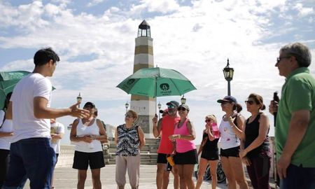 Ya son diez los circuitos guiados en espacios emblemáticos de la capital provincial poniendo en valor su historia y su cultura. Ya son diez los circuitos guiados en espacios emblemáticos de la capital provincial poniendo en valor su historia y su cultura.