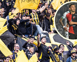 Mientras en Colón lo esperan, José Neris se mostró con los barras de Peñarol en el clásico ante Nacional
