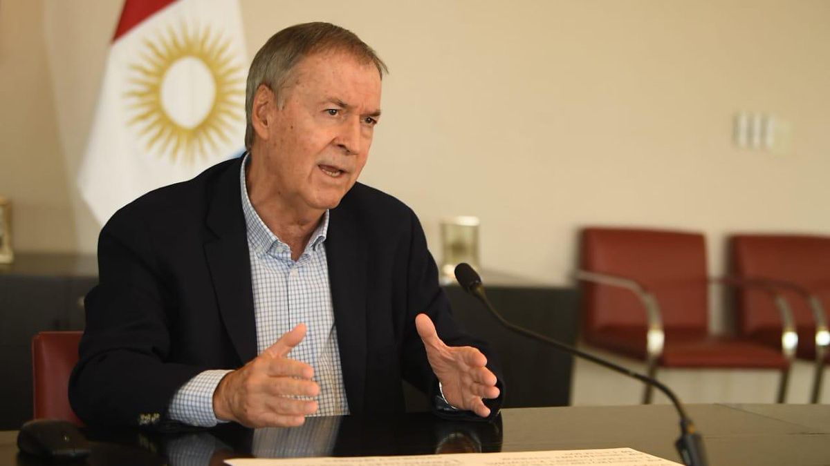 El gobernador Juan Schiaretti decidió mantener las restricciones que ya están