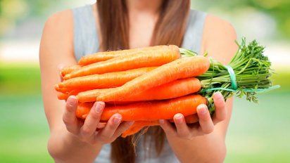 Alimentos que te hacen perder años (además de kilos)
