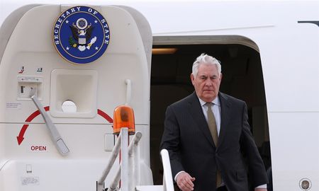 rex tillerson llego a bariloche y el lunes se reunira con mauricio macri en olivos rex tillerson llego a bariloche y el lunes se reunira con mauricio macri en olivos
