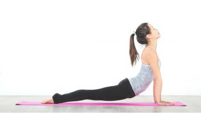 Saludo al sol: hacer yoga es la mejor forma de empezar el día