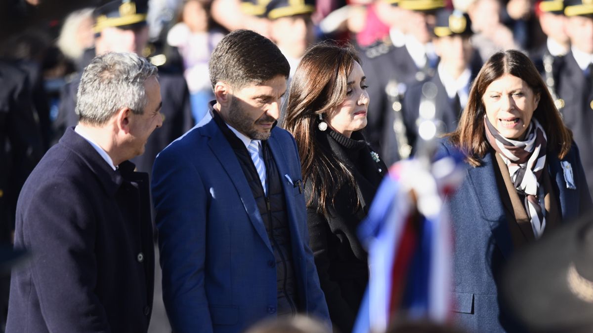 Fotos de los festejos del Día de la Bandera en Rosario. Fotos de los festejos del Día de la Bandera en Rosario.