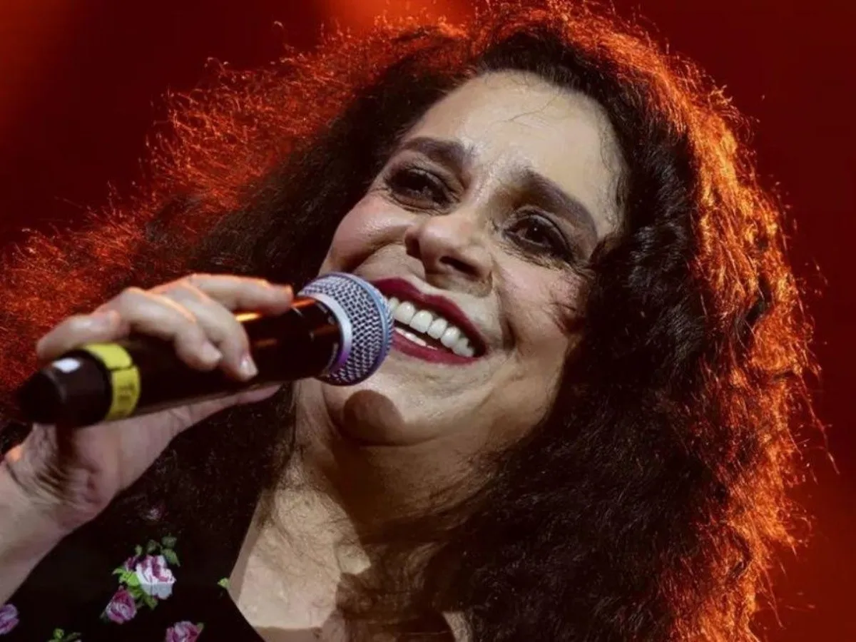 Según su asesora de prensa, Gal Costa sufrió un “infarto fulminante”.