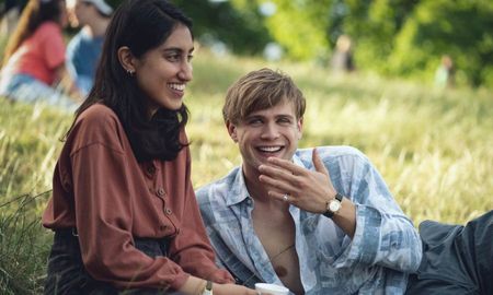 La nueva serie de Netflix adapta con fidelidad la historia de amor de David Nicholls. La nueva serie de Netflix adapta con fidelidad la historia de amor de David Nicholls.