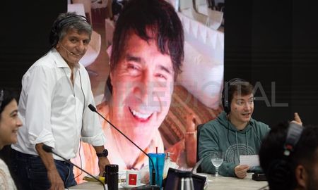 Mino, Domínguez y Tarico en un mano a mano muy divertido en la mañana de Aire de Santa Fe. Mino, Domínguez y Tarico en un mano a mano muy divertido en la mañana de Aire de Santa Fe.