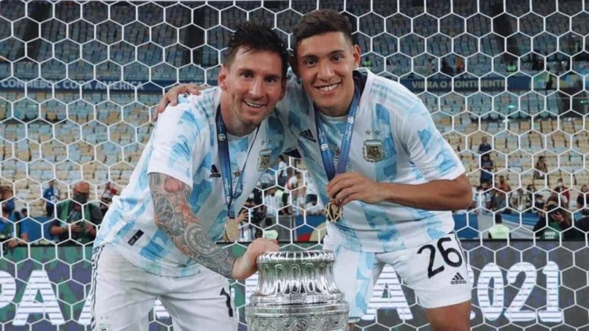 El lateral de la selección argentina fue recibido como un héroe en Embalse