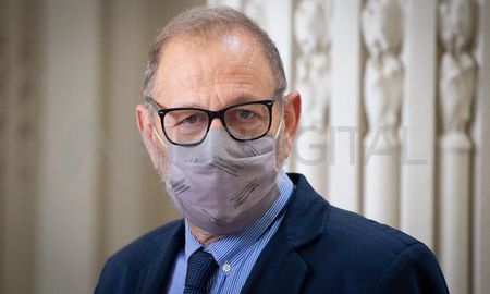 Corach añadió que “el presupuesto no es solo indispensable para este gobierno, es también -y fundamentalmente- una necesidad del pueblo santafesino que nos pide planificación, gestión y soluciones para los problemas. Corach añadió que “el presupuesto no es solo indispensable para este gobierno, es también -y fundamentalmente- una necesidad del pueblo santafesino que nos pide planificación, gestión y soluciones para los problemas.
