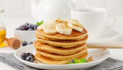 altText(Cómo hacer pancakes saludables: ideales para el desayuno)}