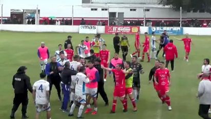 Batalla campal en el clásico de Rafaela: la violencia suspendió Ferro vs Peñarol