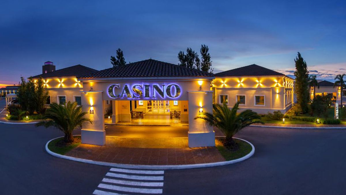 Casino de Melincué, el primero en ser inaugurado en la provincia.
