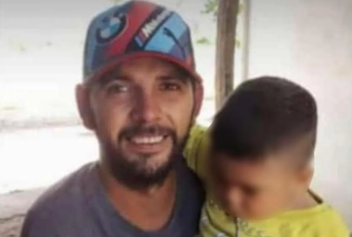 Un padre y su hijo de un año fueron hallados muertes en Salta.