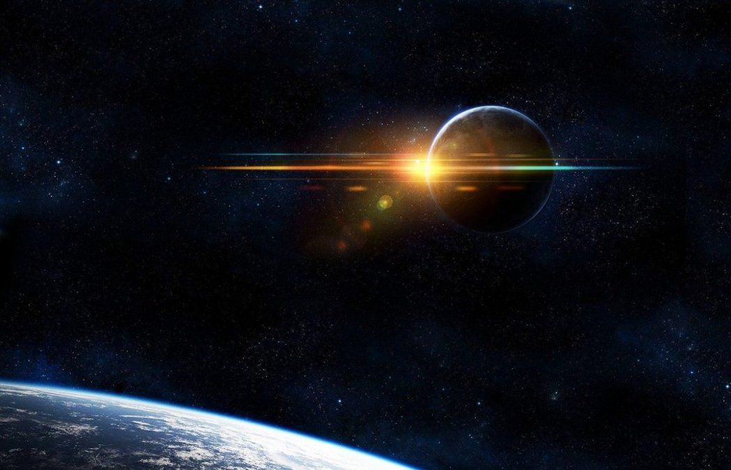 La triple conjunci&oacute;n planetaria entre Saturno