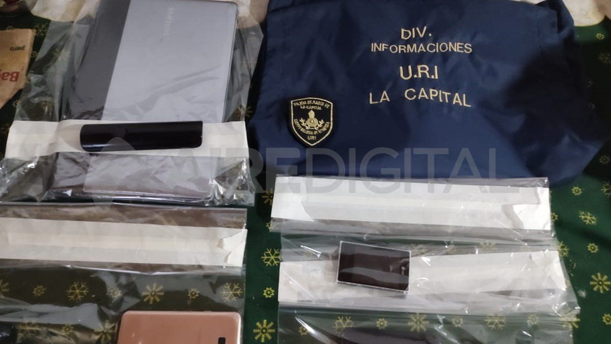 Los elementos informáticos secuestrados en la vivienda de Alto Verde.