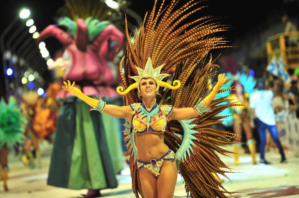 Cuáles son las comparsas que partisipan en el Carnaval del País