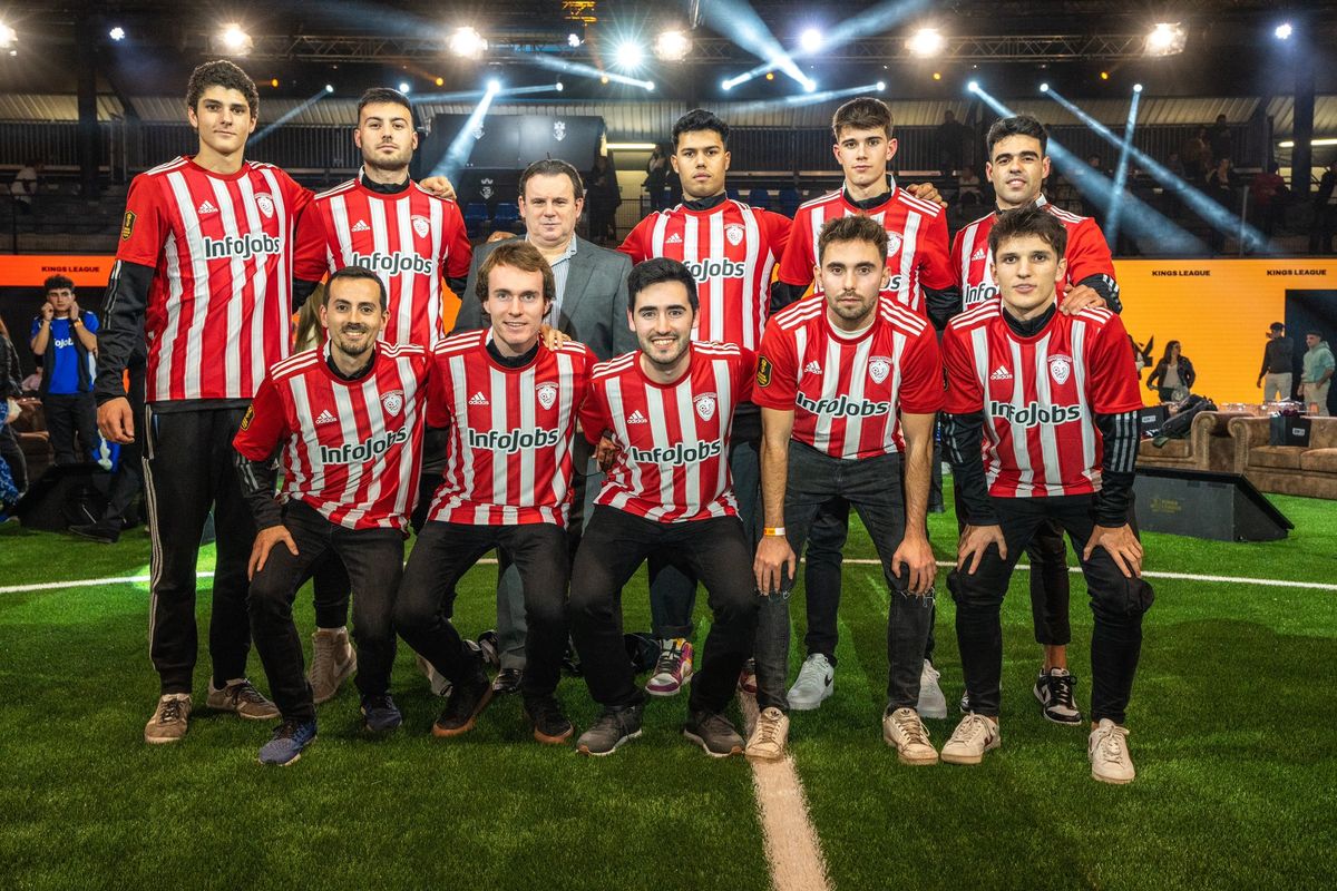 Sergio Verdirame es el entrenador de Aniquiladores FC en la Kings League