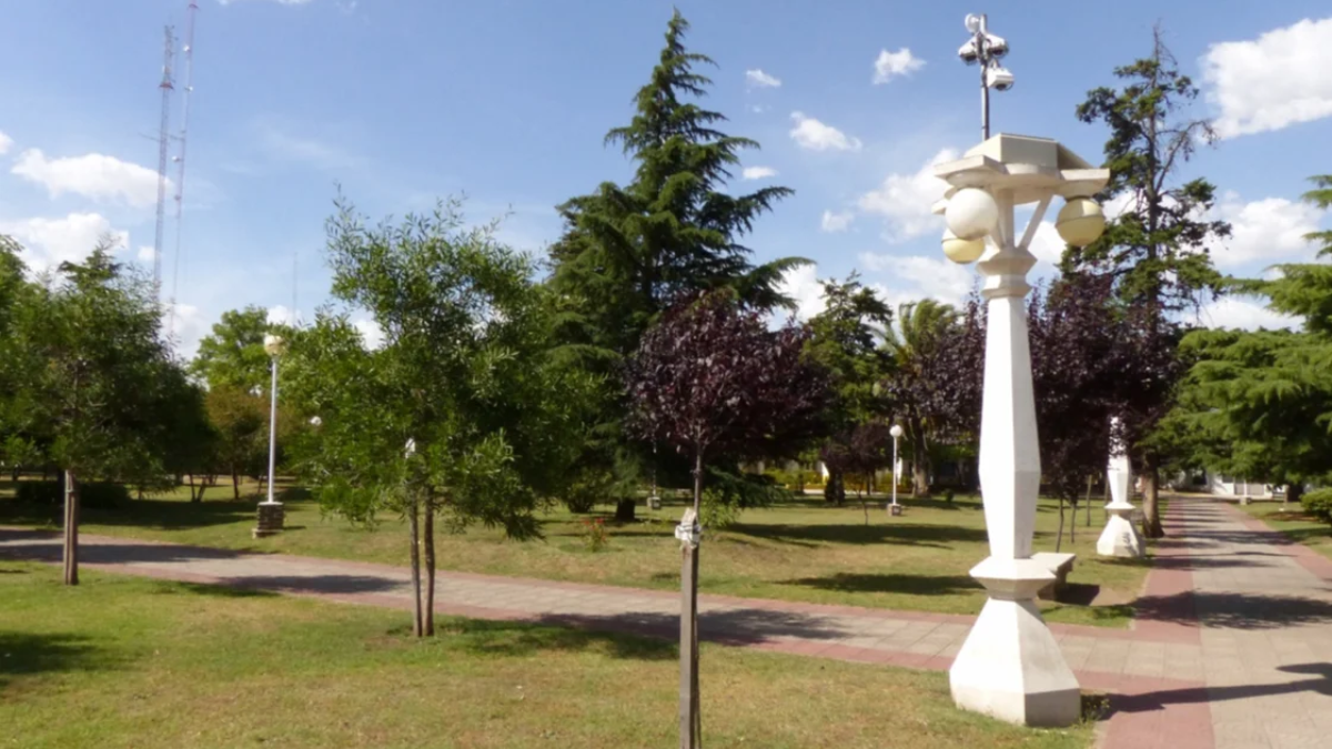 Escapada a Saldungaray, un pequeño pueblo de Buenos Aires, que invita a pasar unas vacaciones únicas en familia. Escapada a Saldungaray, un pequeño pueblo de Buenos Aires, que invita a pasar unas vacaciones únicas en familia.