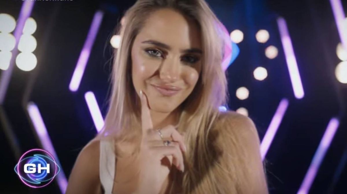 Sabrina Cortez dejó impactados a todos con su belleza.