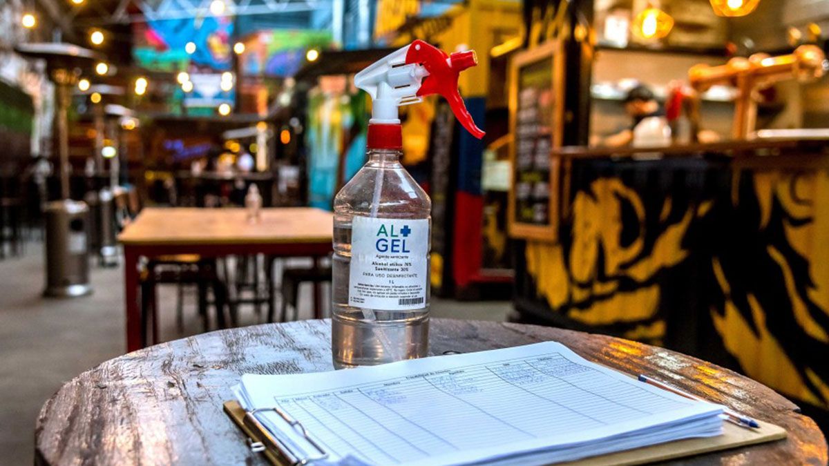 El municipio rosarino dispuso la eximici&oacute;n del pago del DReI, sus adicionales y la Contribuci&oacute;n ETuR correspondiente a abril y mayo 2021 a canchas de uso deportivo, bares y restaurantes, inmuebles para fiestas, convenciones y eventos an&aacute;logos, hoteles y hostels, confiter&iacute;as bailables y salas de teatro, cines y centros culturales.