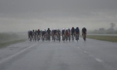 La competencia de ciclismo Santa Fe-Rosario se suspendió por lluvia y se premió el sprint hasta Coronda La competencia de ciclismo Santa Fe-Rosario se suspendió por lluvia y se premió el sprint hasta Coronda