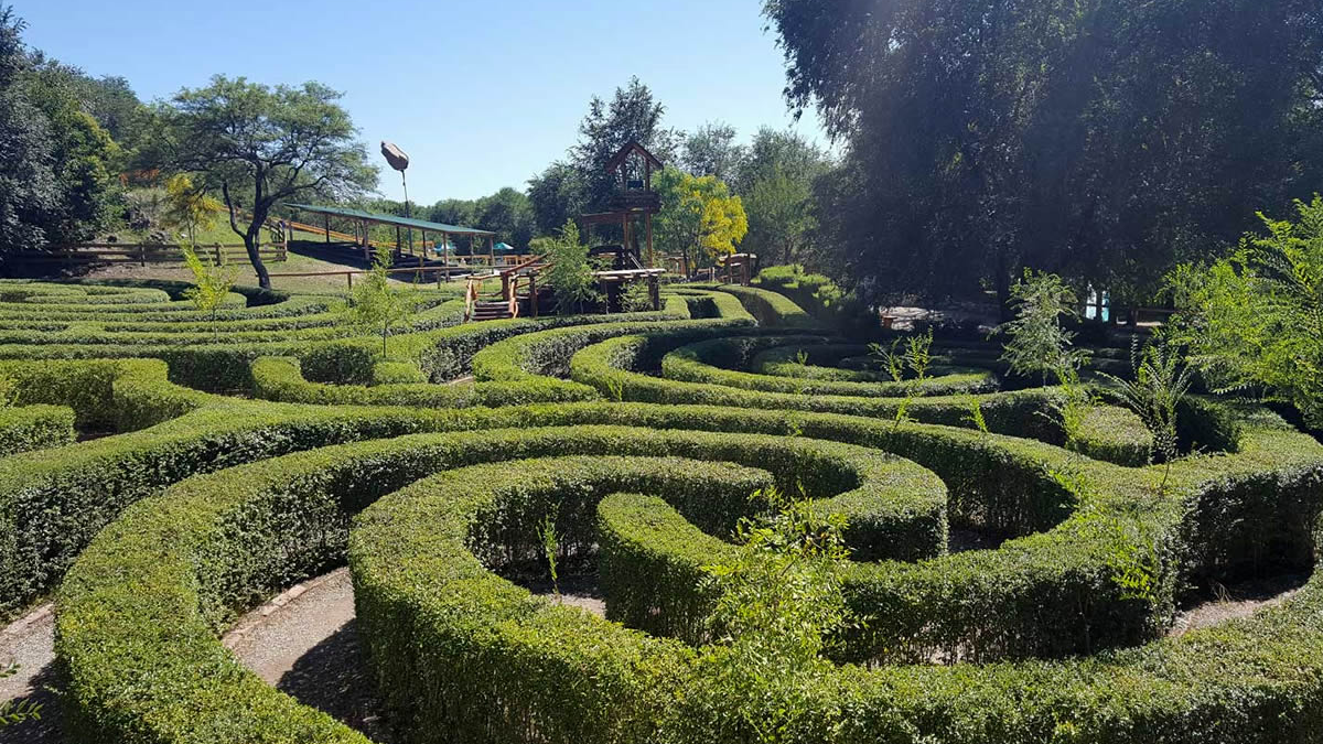 El Parque Recreativo de La Serranita cuenta con cientos de atractivos turísticos que son perfectos para compartir un momento en familia. El Parque Recreativo de La Serranita cuenta con cientos de atractivos turísticos que son perfectos para compartir un momento en familia.