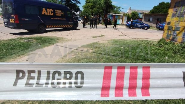 La víctima fue asesinada a tiros en la zona de Cavia y Ghiraldo, en el norte de la ciudad de Rosario.