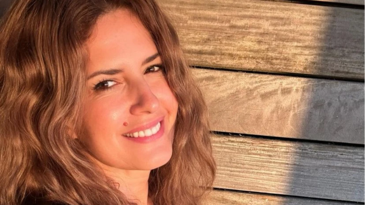 Isabel Macedo capturó el instante exacto en el que sus hijas descubrieron a la nueva integrante de la familia.