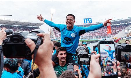 El santafesino Nicolás Uvita Fernández se convirtió en un héroe cordobés tras marcar dos goles para Belgrano. El santafesino Nicolás Uvita Fernández se convirtió en un héroe cordobés tras marcar dos goles para Belgrano.