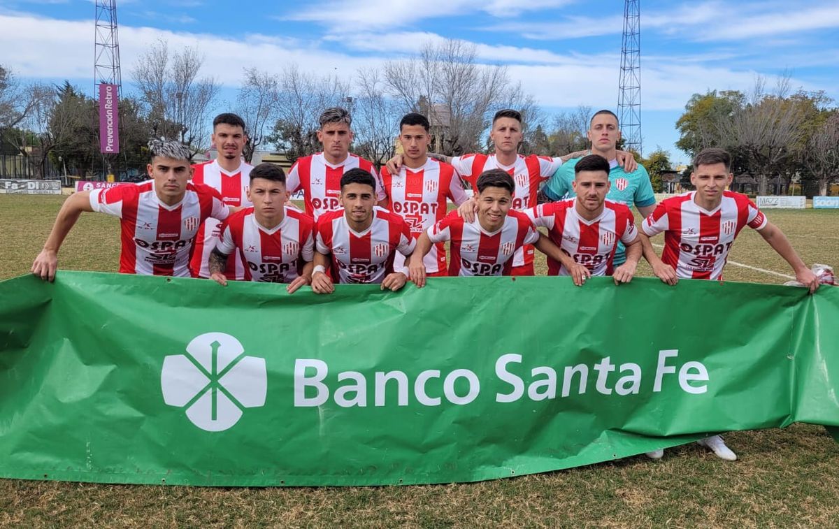 Unión derrotó por penales a Libertad de Sunchales y avanzó a los cuartos de la Copa Santa Fe.