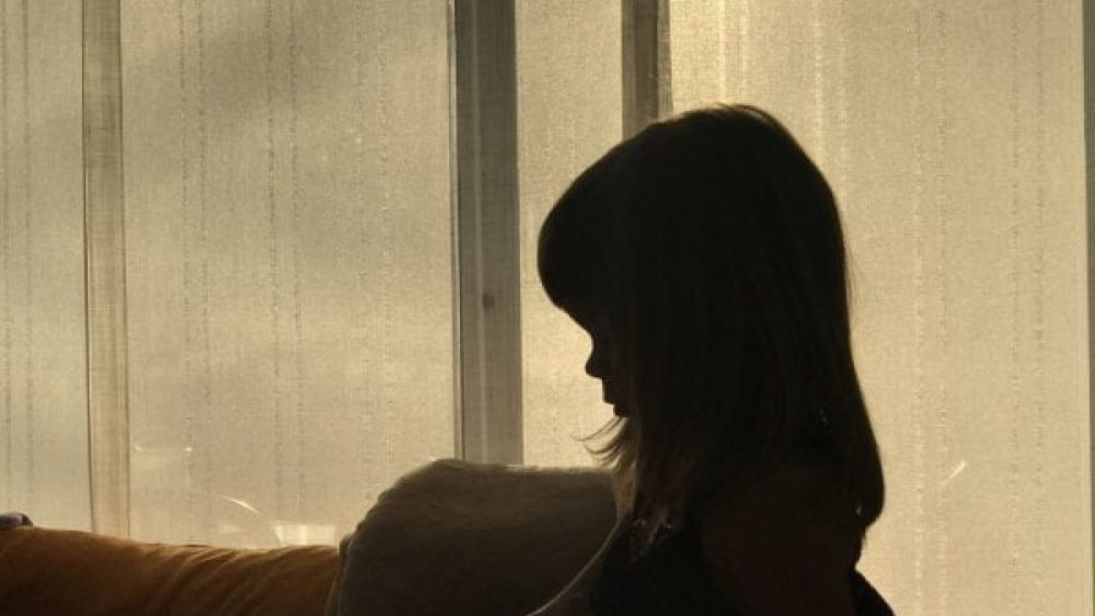 La nena no fue escuchada por los magistrados que prorrogaron la tenencia exclusiva del padre hasta el 28 de febrero próximo.