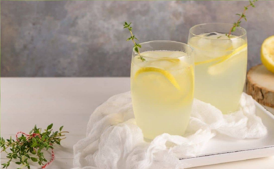 5 grandes beneficios de beber limonada en el desayuno
