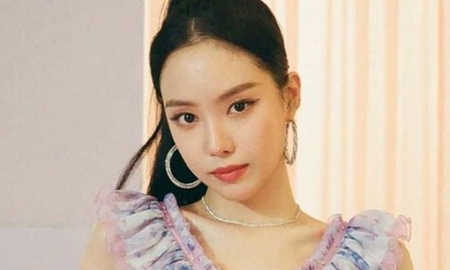Son Naeun de Apink, ahora forma parte de YG Entertainment, una de las agencias más importantes de Corea del Sur.