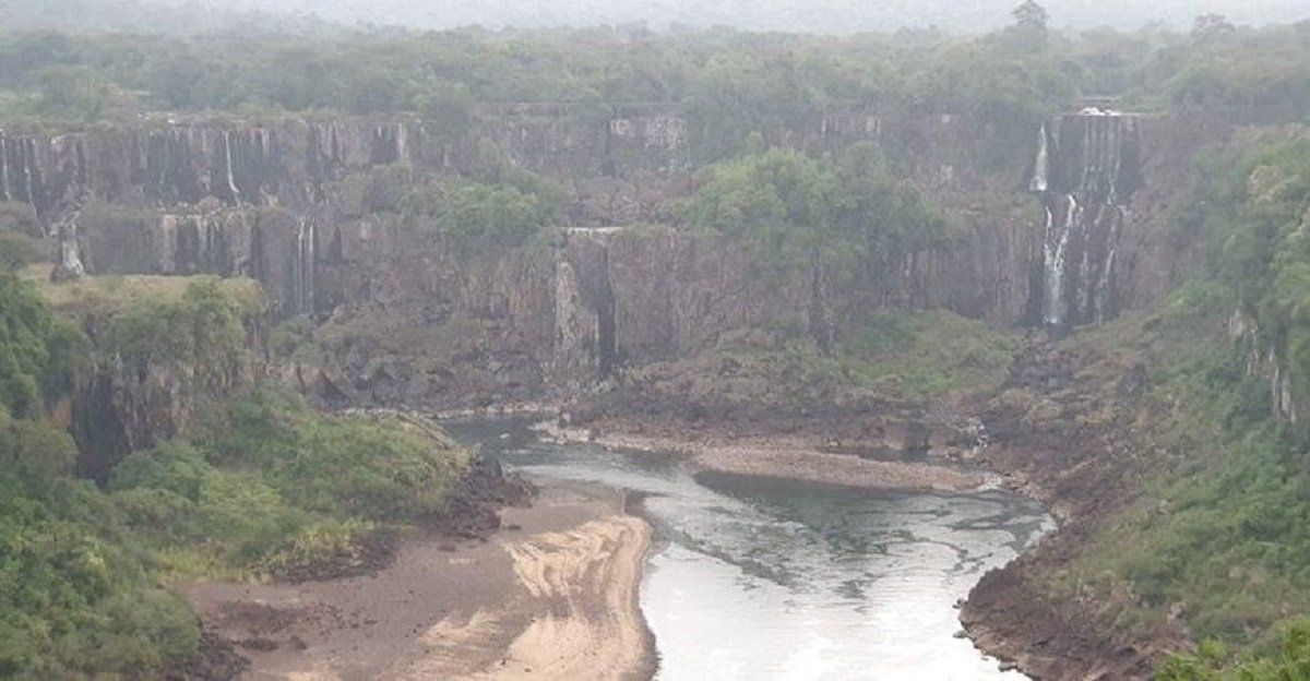 Disminuyó el caudal de agua en las Cataratas del Iguazú