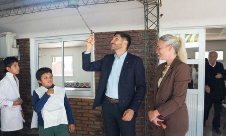 El gobernador de Santa Fe, Maximiliano Pullaro, encabezó este miércoles una serie de inauguraciones y recorridas en el departamento 9 de Julio El gobernador de Santa Fe, Maximiliano Pullaro, encabezó este miércoles una serie de inauguraciones y recorridas en el departamento 9 de Julio