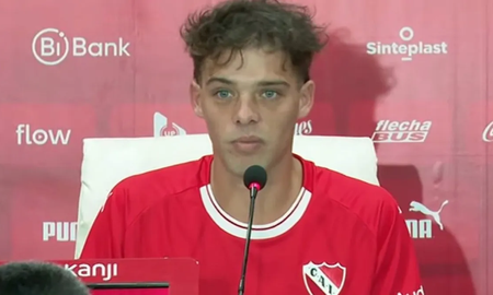 Santi Maratea fue acusado de robar plata en la secundaria y las redes estallaron: Santi Manotea Santi Maratea fue acusado de robar plata en la secundaria y las redes estallaron: Santi Manotea